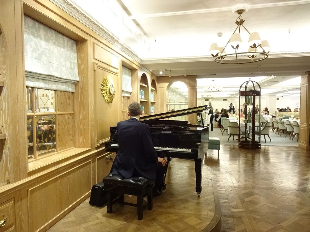 �p���a�m�����Ȃ݂�4�K�@�D��ȃA�t�^�k�[���e�B�[�Ȃ�5�K�ցI