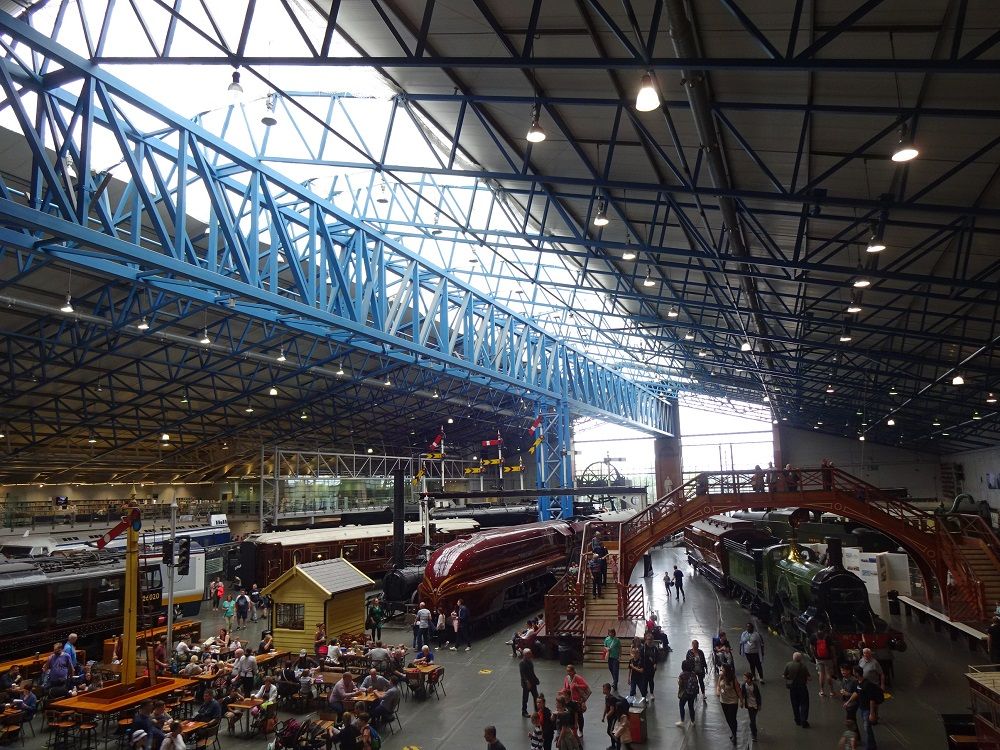 n猻݂܂Ł@ԋZp̕ϑJǂuO[gEz[v