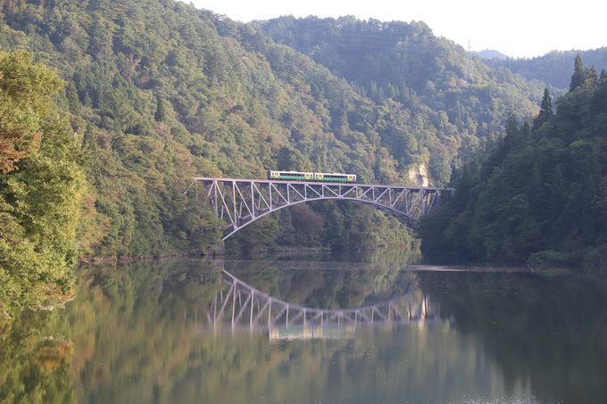 只見川のほとりから「第一只見川橋梁」を眺めよう！