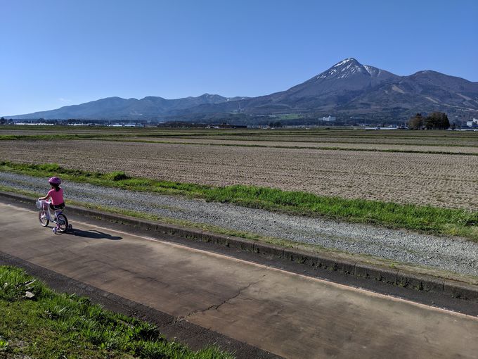 子供も大人も爽快 磐梯山と猪苗代湖の絶景を楽しむサイクリング 福島県 Lineトラベルjp 旅行ガイド