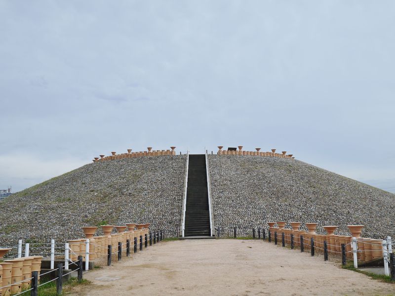 神戸・五色塚古墳は明石海峡を見下ろす強力パワースポット