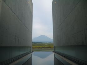 ����́u�t���x�m�v�@�A�c�����ʐ^���p�قŊG��̂悤�ȁu���˕x�m�v�ɂ����Ƃ�̋L���T���l�C��