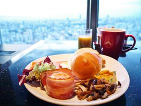 ���O�W���A���[�z�e���ɑ��̃X�s���b�c�I�X�C�X�z�e����C���̋L���T���l�C��