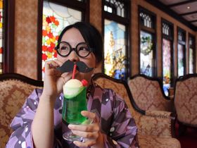 rmrfzeu򔒒H@zeRyvő吳gB܂鏗q͂H̋LTlC