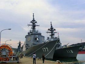舞鶴観光で自衛隊艦艇見学＆護衛艦オリジナルポストカードを集めよう