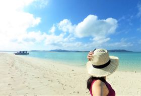 �ߔe��`����30���̗����I�u�v�ē��v���q�����f���R�[�X�̋L���T���l�C��