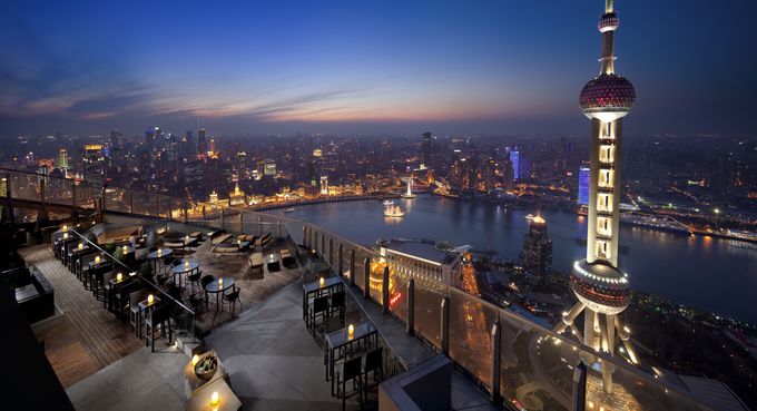 łłslIuFlair Rooftop Restaurant and Barv