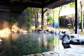 MBEˑqRcuvVܗقŎv܂܂̑؍݂̋LTlC