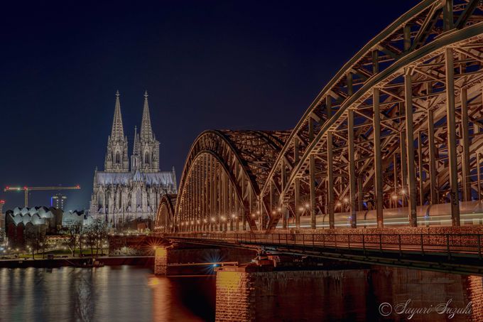 市内を一望 ケルントライアングル ケルン大聖堂を望む絶景展望台 ドイツ トラベルjp 旅行ガイド