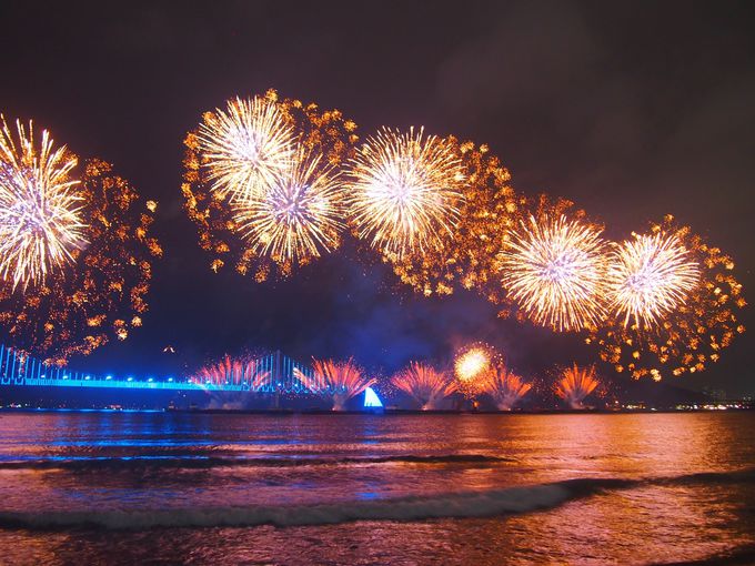 韓国最大規模 釜山世界花火大会 華麗な花火と夜景の融合 韓国 Lineトラベルjp 旅行ガイド