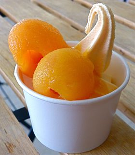 �S�����̉w�O�����v���ŗD�G�܎�܁I�w��[���E���̉w�Ƃ݂���x�͖[���̗ǂ����M���`�ƔZ�k�I�̋L���T���l�C��