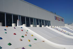 X܂̏ɌIuUNIQLO PARK lxCTChXv̋LTlC