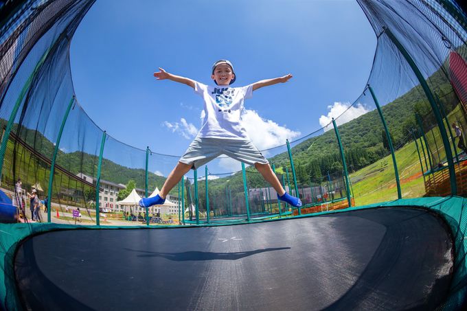 子供の笑顔が絶えない タングラム斑尾 多彩なアクティビティを遊びつくせ 長野県 トラベルjp 旅行ガイド
