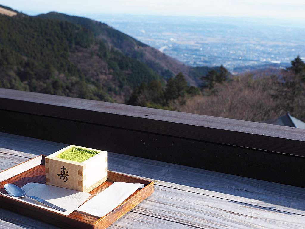 ミシュラン2つ星絶景を神社カフェで 大山阿夫利神社 茶寮 石尊 神奈川県 トラベルjp 旅行ガイド