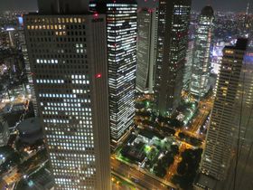 新宿・都庁展望室は入場無料！東京観光のシメに絶景夜景を！