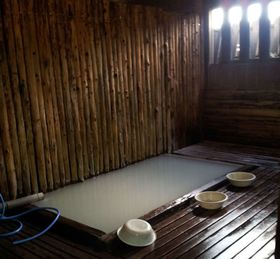 �����̂Ă�A�����Ă��s�����l��I��B�̋��ɍ����I�V���C�̋L���T���l�C��