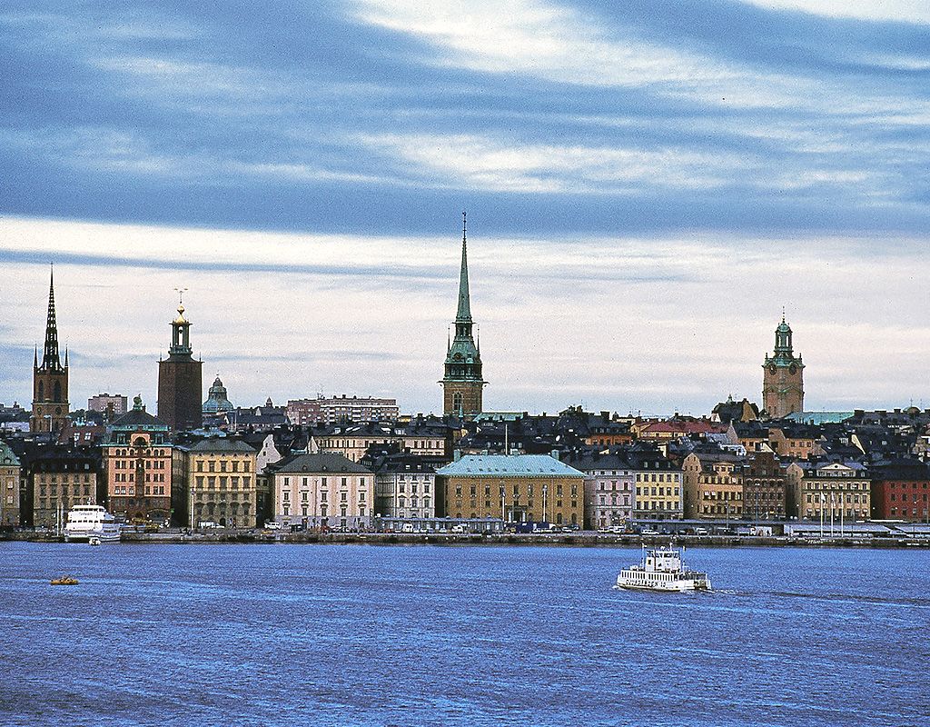 �t�B�������h�̃X�E�F�[�f���̑D�����ł̈ړ���40€!?