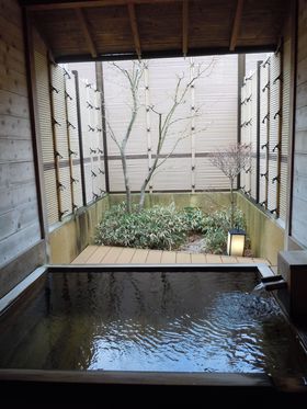 lɋ߂l̂߂̏hIɓEyu€푑v̋LTlC