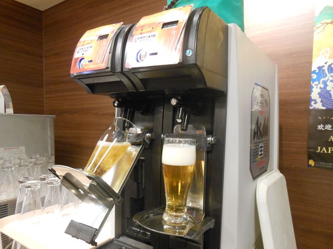 D݂̃j[`CXIDCɂɐHׂoCLO