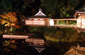 �ɓ��C�P���A�g�t+���̋��Ȃǁu�g�t+�����v�������Ɋy���߂�I�������S�̃X�|�b�g���Љ�I�̋L���T���l�C��