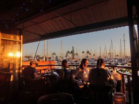 �T���Z�b�g���������n���C�u�`���[�g�n�E�X�v�œ����V�[�t�[�h���������\�I�̋L���T���l�C��