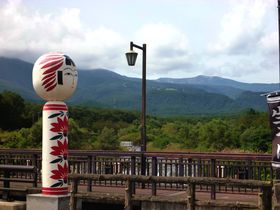 �ʂ�����̓��ƃA�[�g�Ɉ͂܂�ق�����Ƌ{��E�����c����̋L���T���l�C��