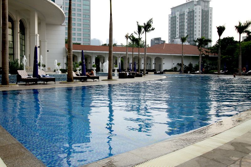 観光後はベトナム最大級のプールで涼もう