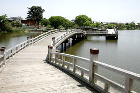 w̕OΊ݂̒`ꌧsuav̋LTlC