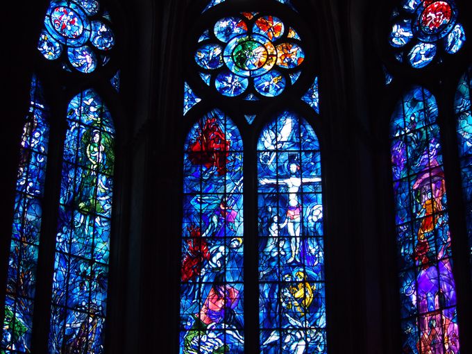 フランスで教会の聖なる光の芸術 ステンドグラス巡りをしよう フランス Lineトラベルjp 旅行ガイド