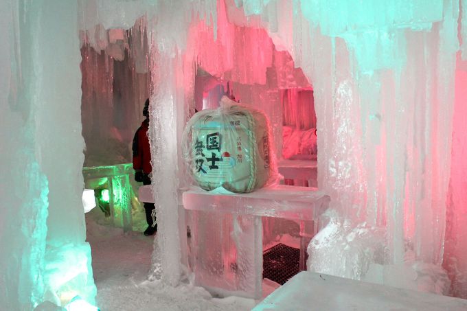 冬遊び体験や北の氷酒場も楽しめる氷瀑まつり！
