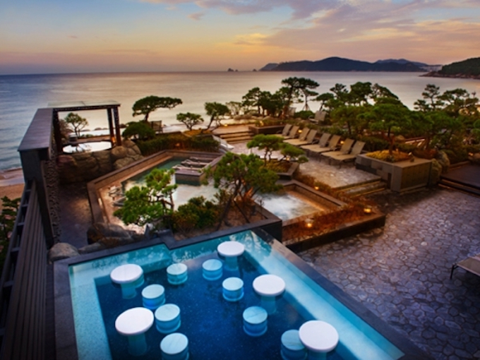 パラダイスホテル釜山はまさに楽園！プールやカジノを満喫