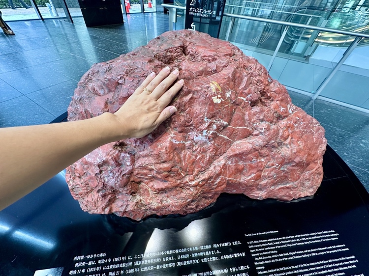 ���{���������U��I