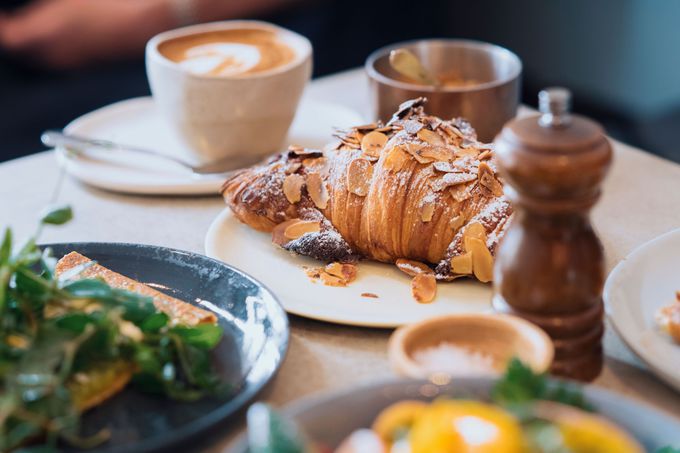 �u�V�h�j�[�E�t�B�b�V���E�}�[�P�b�g�v���I�j���[�E�T�E�X�E�E�F�[���Y�B�Ŋy���݂����ɏ�O����