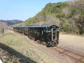 「特急はやとの風」から「いさぶろう・しんぺい号」へ九州観光列車を乗り継ぎ！
