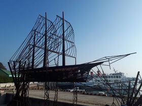 �C���E���j�E�A�[�g�E�L�I���̖��͖��ڂ̐��˓��E���O�{�����߂���̋L���T���l�C��