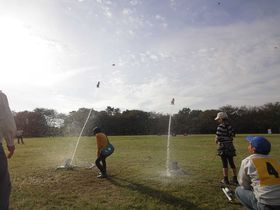 ����ɂ����Ă����I�I�q�ǂ��Ƃ��o�����@�t�̉Ȋw�Z�p�T�Ԃ͉Ȋw�̊X�E���΂ւ̋L���T���l�C��