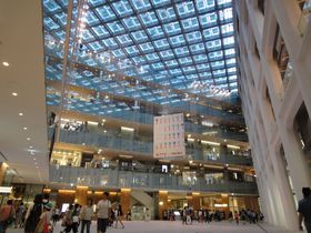 �����ŉJ���~������s�������I�������߃X�|�b�g10�I�̋L���T���l�C��