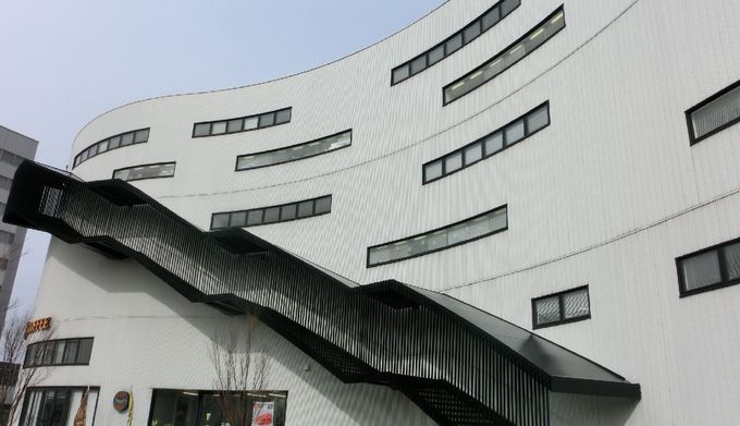 「金沢都市美文化賞」受賞！おしゃれで斬新な現代建築
