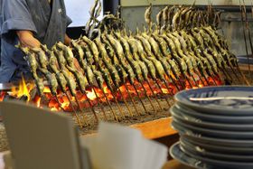 �~�V�������f�ړX�A�x�R������u���̗��v�Ŏq�����̏H�����I�̋L���T���l�C��