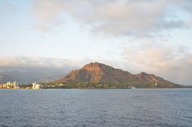 3���㗷�Ɂ��I���C�L�L���C�ォ��y���ރf�B�i�[�N���[�Y�̋L���T���l�C��