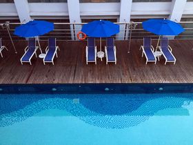 EY̊XW[W^Eɔ܂낤I@uU Cr^@yiv̋LTlC