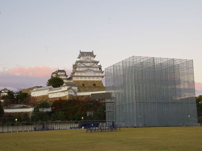 姫路城、世界文化遺産登録25周年記念して光の祝祭