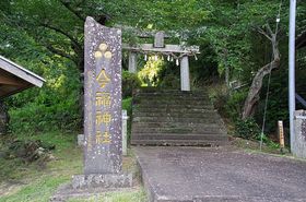 ���茧���Y�s�A���Y�}���˂̒n�ƌ����̊C���Ղ�m�闷�̋L���T���l�C��