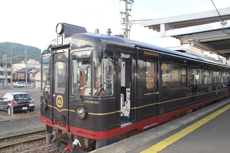 海の京都を走る丹後鉄道「くろまつ」で大人贅沢な時間を過ごす！！