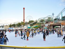 スケートも雪遊びも！大阪枚方・ひらパーウインターカーニバルで冬を満喫