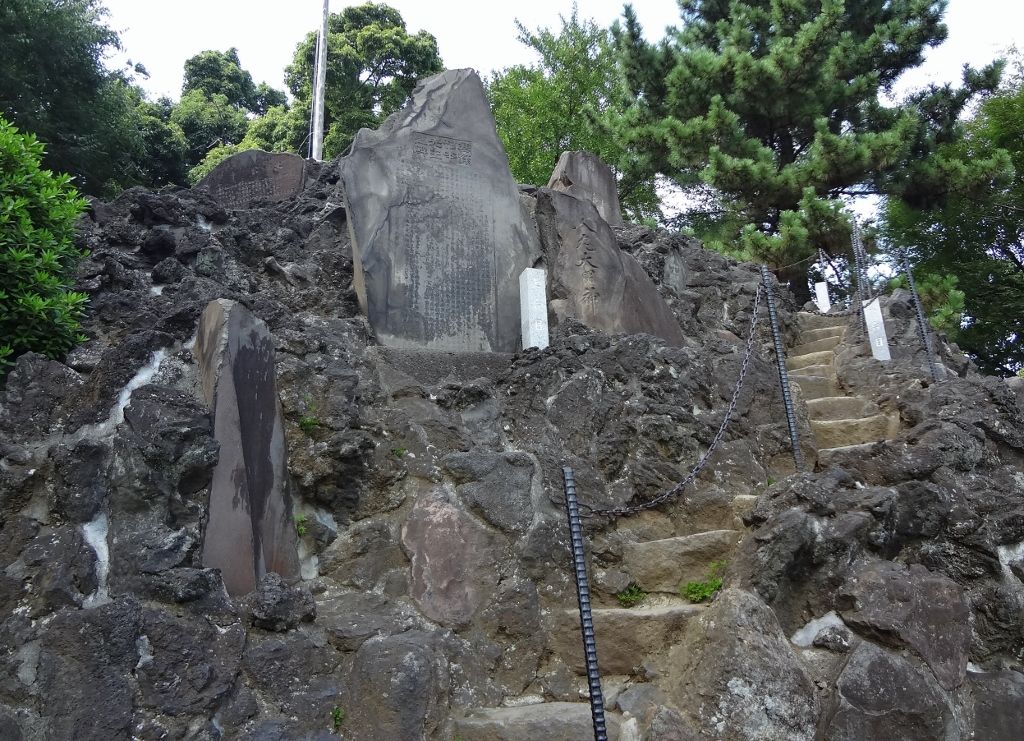 �i���u�i��_�Ёv�̕x�m�ˁu�i��x�m�v