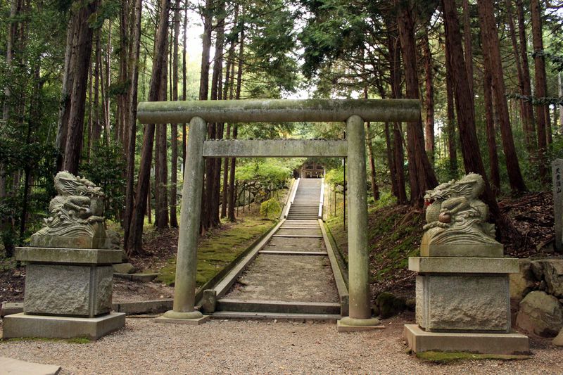 京都・天橋立「真名井神社」、ここはパワースポットを超えた「聖地」だ！