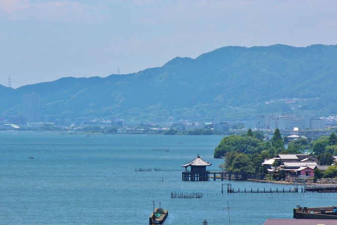 これぞ琵琶湖の絶景！満月寺「浮御堂」