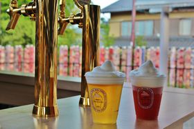 �w�܂邲�ƃr�A�K�[�f���I���d���R�w�uEKI-BEER 2018�v��10���N�̋L���T���l�C��