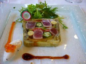 �x�m���z�e���̃O�������y��������̋L���T���l�C��